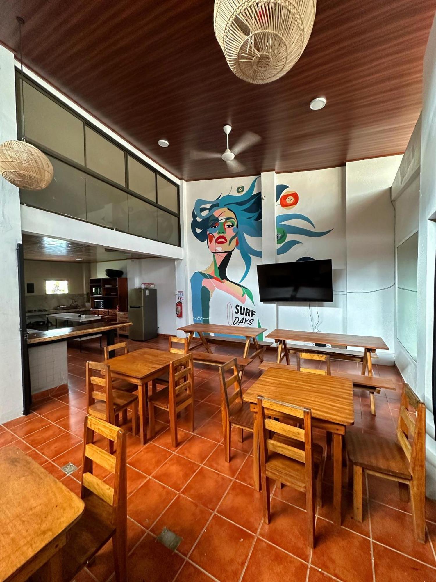 Sandy Toes Hostel Самара Экстерьер фото
