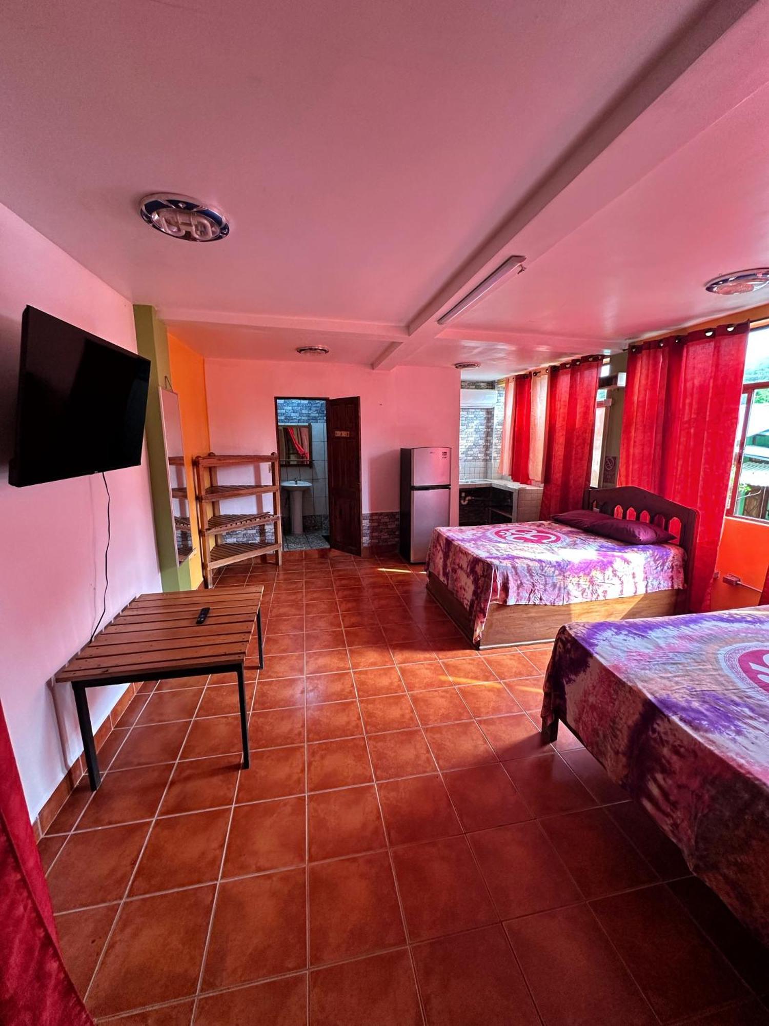 Sandy Toes Hostel Самара Экстерьер фото